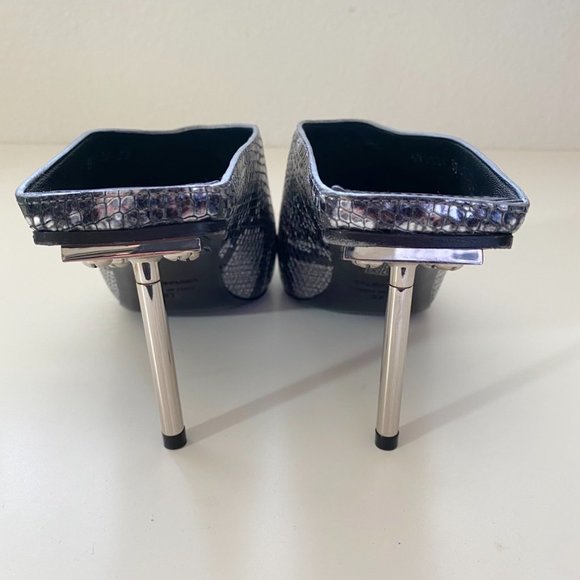 $1015 Balenciaga Metal Heels Snake Print Mule - Picture 4 of 9